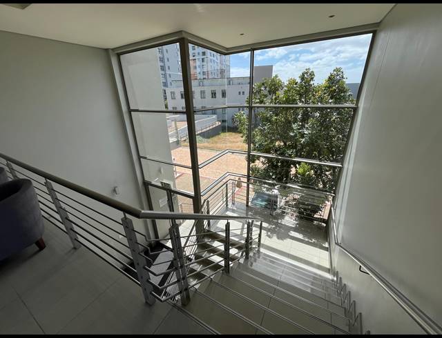 228M² OFFICE TO LET IN CENTURY CITY